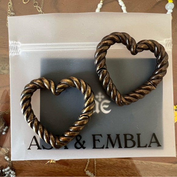 Ask And Embla Jewelry - Ask & Embla Rapunzel rope heart hangers
